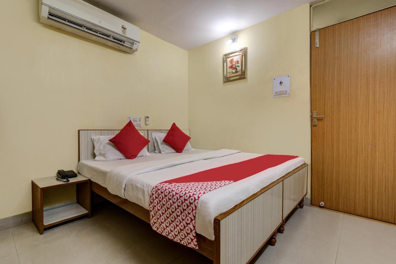 Oyo Hotel Satguru Jamshedpur Exterior foto