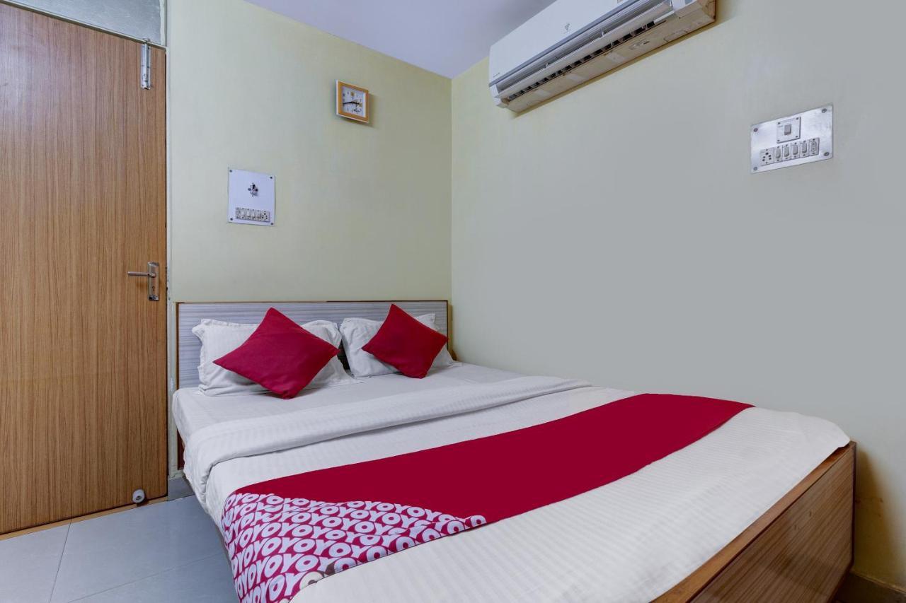 Oyo Hotel Satguru Jamshedpur Exterior foto