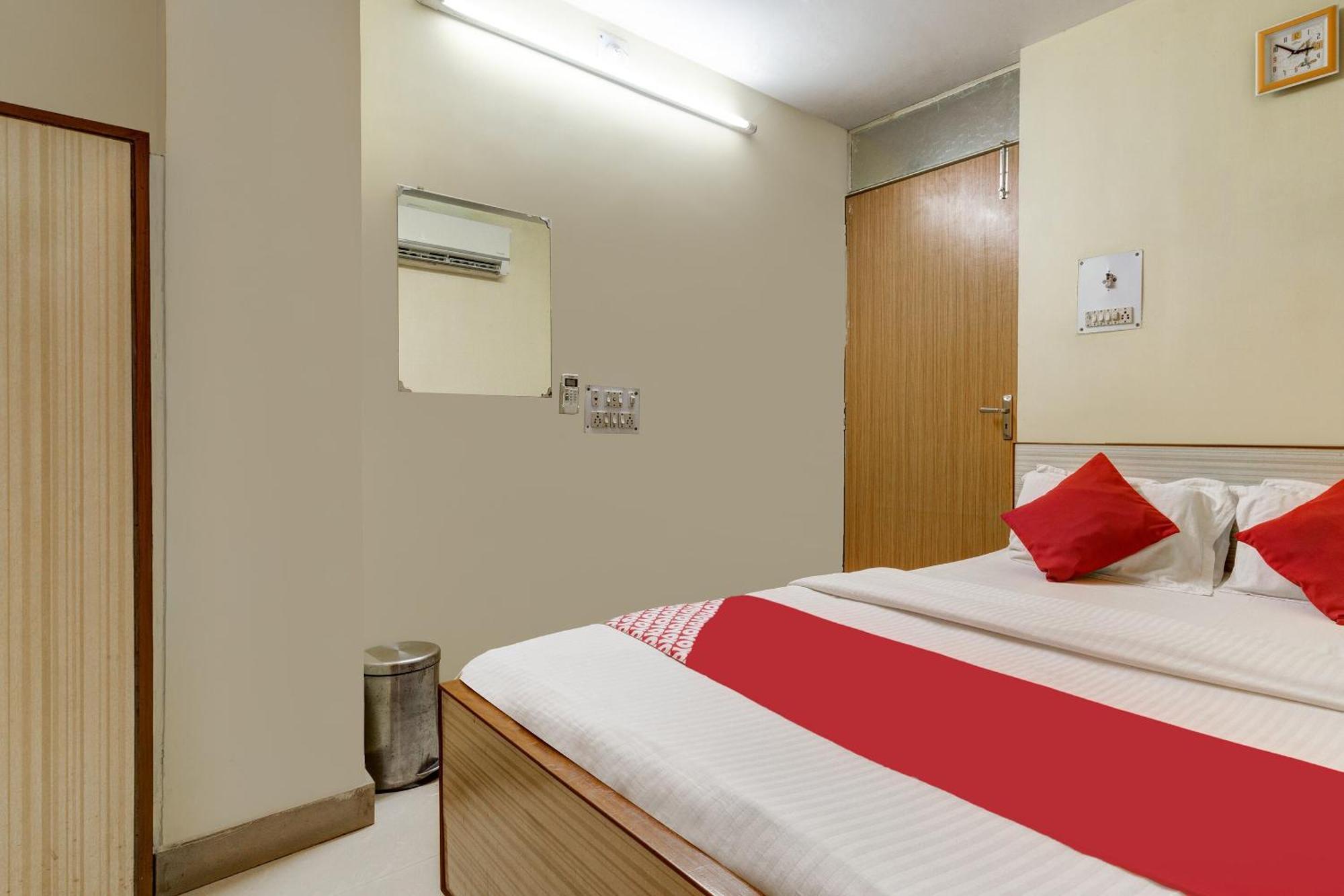 Oyo Hotel Satguru Jamshedpur Exterior foto