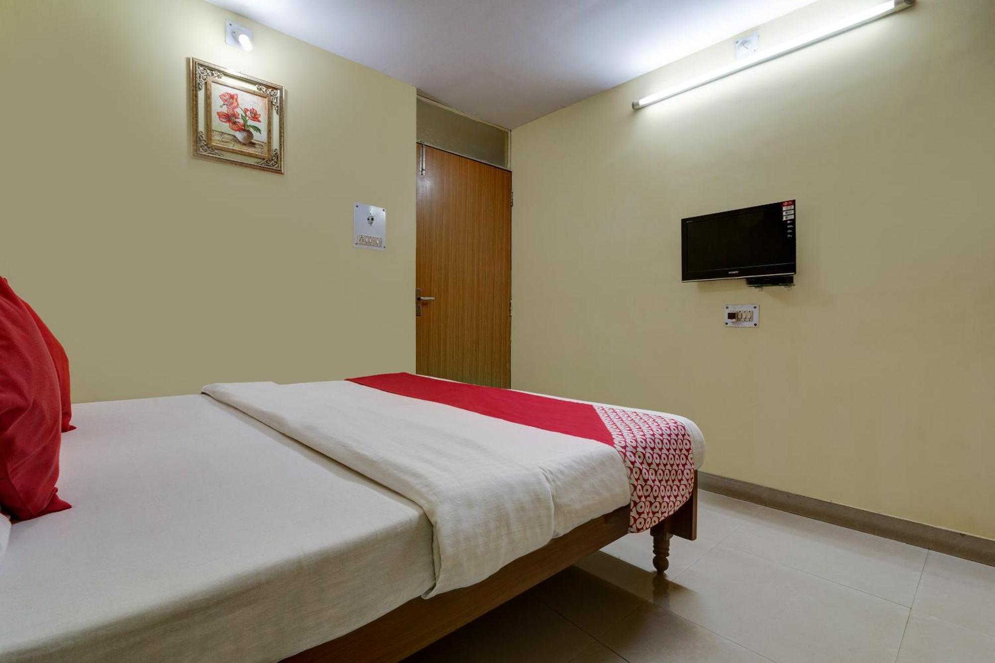 Oyo Hotel Satguru Jamshedpur Exterior foto